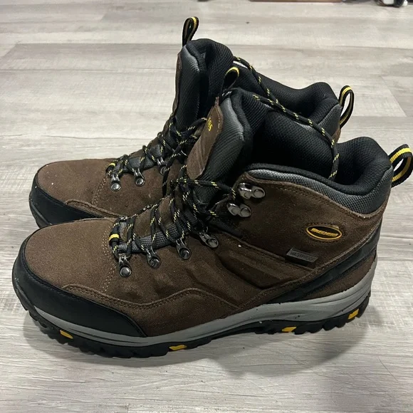 Skechers‎ Men\'s Robards Waterproof Boots MISSING LEFT LACE 77065 Brown Sz 9 Skechers | Shoes | Waterproof Work Shoes Skechers Mens  main image 2